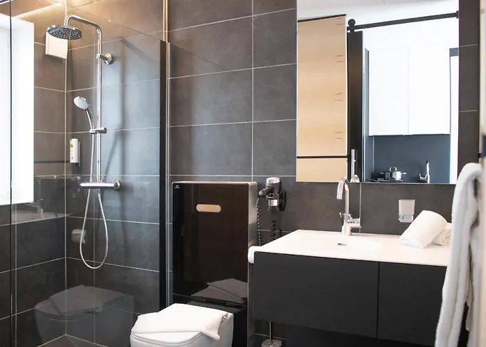 Hotel Sob By Wmm